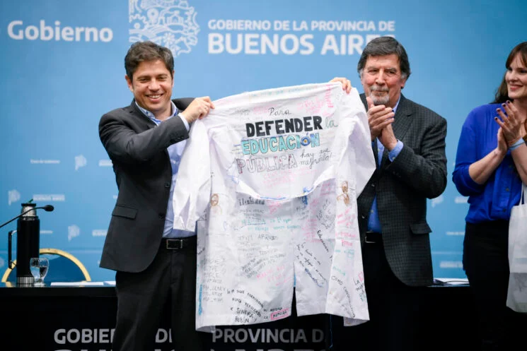 Kicillof anunció un proyecto para establecer la obligatoriedad de la educación desde los tres años